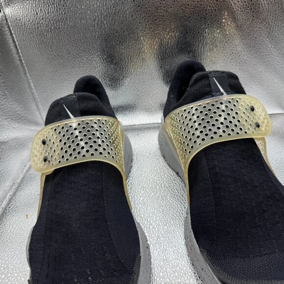 Size 8 Nike Fragment Design‎ x Sock Dart Oreo Black Mens Sneakers 728748-001